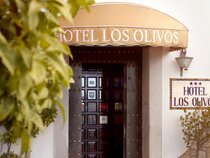 Los Olivos