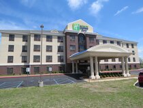 Holiday Inn Express Hotel & Suites Bartlesville