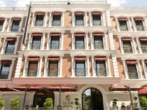 Eler Hotel