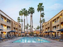 Courtyard Palm Springs