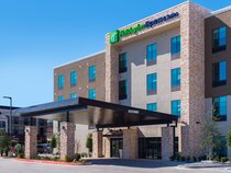 Holiday Inn Express & Suites Fort Worth West