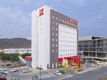 ibis Queretaro