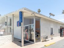 Motel 6 Bakersfield