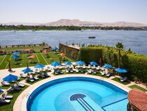 Sonesta St. George Hotel