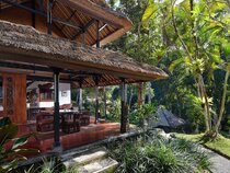 Tjampuhan Hotel Bali