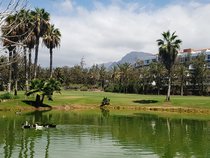 Gara Suites Golf & Spa