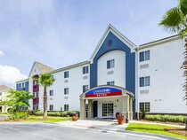 Candlewood Suites Savannah Airport
