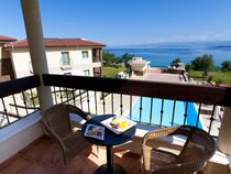 Blue Waves Resort