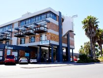 Hoedjiesbaai Hotel
