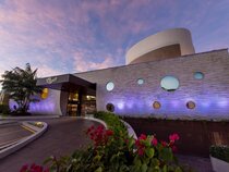 Vogal Luxury Beach Hotel & Spa