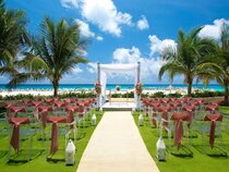 Krystal Grand Cancún