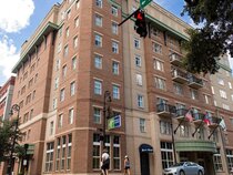 Holiday Inn Express Savannah Historic District