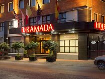 Ramada by Wyndham Naples