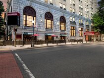 SureStay Collection by Best Western Genetti Hotel