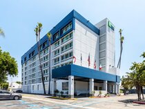 Holiday Inn Express Van Nuys
