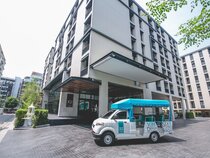 Cross Vibe Bangkok Sukhumvit