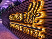 Business Life Boutique Hotel