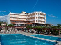 Poseidon Beach Hotel