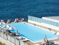 Marina di Petrolo Apartments