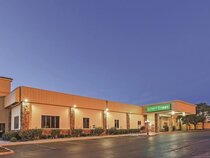 Home Place Suites
