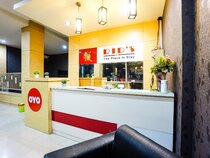 Rid's Hotel by OYO