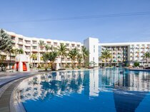 Harris Resort Waterfront Batam