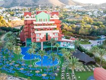 Holiday Riwo Hotel