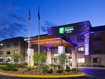 Holiday Inn Express Golden Valley