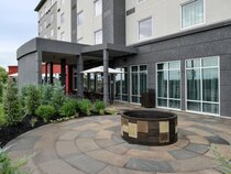 Courtyard Saskatoon Airport
