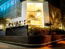 Square Small Luxury Hotel