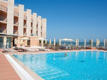 Real Marina Hotel & Spa