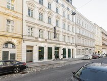 Forty + One Hotel
