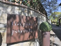 Un Petit Paradis