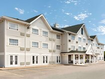 Travelodge Suites New Glasgow