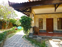 Puri Nusa Beach Hotel by ZUZU