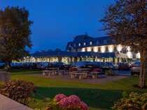 Flannery’s Hotel