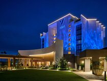 VEA Newport Beach, A Marriott Resort & Spa