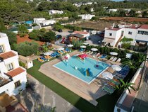 Invisa Aparthotel Casa Luis