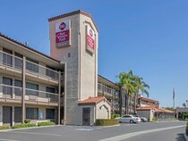 Best Western Plus Executive Inn