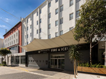 Protea Hotel by Marriott Fire and Ice Cape Town