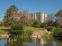 Sheraton Suites Chicago Elk Grove
