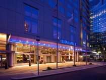 Renaissance Boston Seaport Hotel