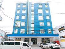 1318 Residences by RedDoorz