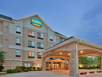 Staybridge Suites Columbia - HWY 63 & I-70