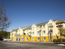Microtel Inn & Suites by Wyndham Panama City