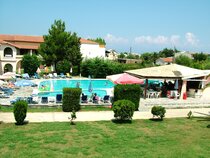 Kamari Apartments