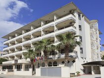 Kandelor Otel