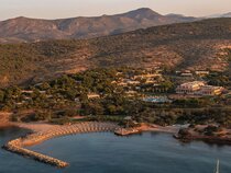 A Grecotel Resort to Live