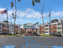 Holiday Inn Express Port Hueneme
