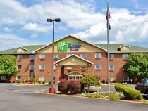 Holiday Inn Express & Suites Center Township